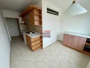 Pronájem bytu 3+1, Tábor, Čsl. armády, 69 m2