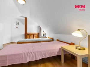 Prodej ubytování, Lomnice nad Popelkou, Poděbradova, 600 m2