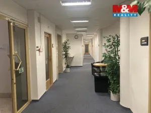 Pronájem kanceláře, Turnov, Havlíčkovo náměstí, 36 m2