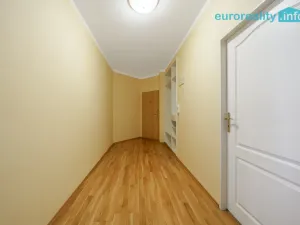 Prodej bytu 2+1, Karlovy Vary, Koptova, 80 m2