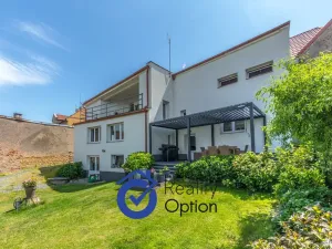 Prodej vícegeneračního domu, Kostelec nad Černými lesy - Kostelec nad Černými Lesy, Pražská, 361 m2