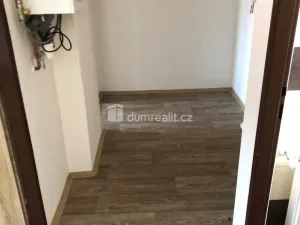 Pronájem bytu 2+1, Děčín - Děčín II-Nové Město, Kamenická, 56 m2