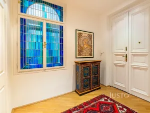 Pronájem bytu 3+1, Praha, Janáčkovo nábřeží, 83 m2