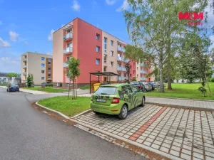 Prodej bytu 3+1, Dvůr Králové nad Labem, Karolíny Světlé, 74 m2