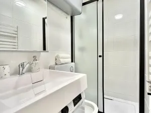 Prodej komerční nemovitosti, Praha - Nové Město, Tyršova, 62 m2