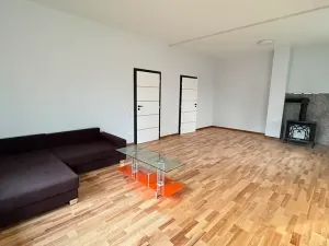 Pronájem rodinného domu, Horoměřice, Švejkova, 180 m2