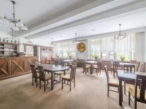 Prodej restaurace, Doksy, Komenského, 261 m2