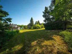 Prodej pozemku pro bydlení, Kamenice, Kaštanová, 1413 m2