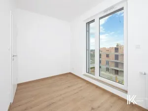 Pronájem bytu 2+kk, Pardubice, U Sportovní školy, 44 m2
