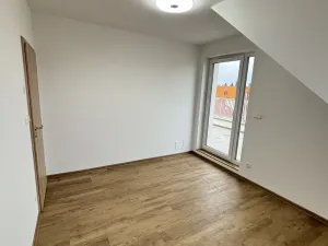 Pronájem bytu 3+kk, Chlumec nad Cidlinou, Komenského, 72 m2