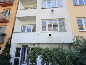 Pronájem obchodního prostoru, Brno - Černá Pole, Krkoškova, 19 m2