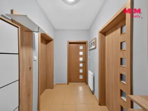 Prodej bytu 2+kk, Měchenice, Sloupecká, 64 m2
