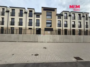 Pronájem bytu 1+kk, Český Brod, Langova, 28 m2