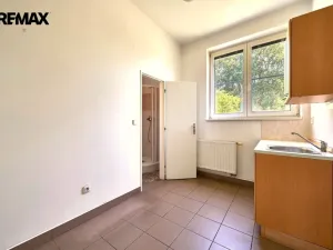 Prodej kanceláře, Hradec Králové - Slezské Předměstí, Vážní, 288 m2