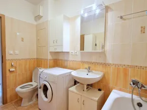Pronájem bytu 1+kk, Praha - Horní Měcholupy, Boloňská, 41 m2