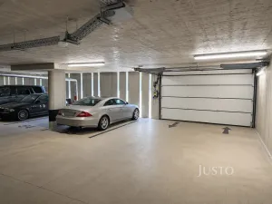Prodej garážového stání, Libčice nad Vltavou, Pod Hliníkem, 13 m2