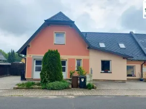 Pronájem bytu 3+1, Cheb - Skalka, Komorní Dvůr, 100 m2