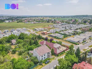 Prodej podílu 1/2 rodinného domu, Olomouc - Slavonín, Arbesova, 242 m2