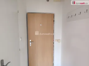 Pronájem bytu 1+1, Děčín - Děčín VI-Letná, Želenická, 38 m2