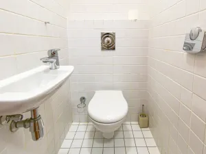 Pronájem bytu 2+kk, Praha - Vysočany, Nepilova, 48 m2