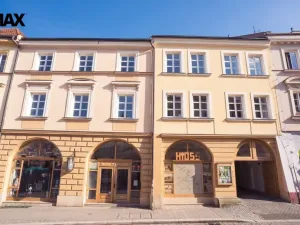 Pronájem kanceláře, Hradec Králové, Malé náměstí, 57 m2