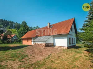 Prodej rodinného domu, Stará Paka - Roškopov, 272 m2