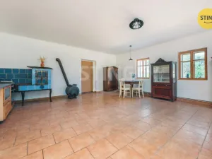 Prodej rodinného domu, Stará Paka - Roškopov, 272 m2