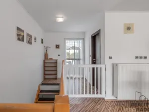 Prodej rodinného domu, Šanov, Komenského, 200 m2