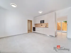 Pronájem bytu 2+kk, Častolovice, Husova, 57 m2
