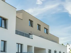 Prodej bytu 1+kk, Praha - Satalice, Za Novákovou zahradou, 33 m2