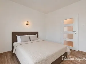Pronájem bytu 2+kk, Brno, Poříčí, 51 m2