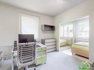 Prodej bytu 4+1, Jeseník, Lipovská, 70 m2