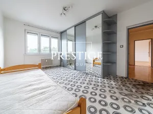 Pronájem bytu 2+kk, Praha - Břevnov, Brunclíkova, 53 m2
