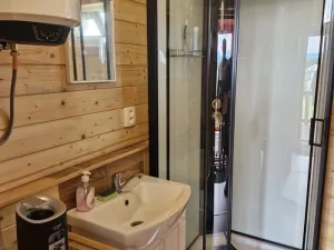 Prodej chaty, Dubí - Mstišov, 25 m2