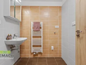 Pronájem bytu 2+kk, Náchod, Bartoňova, 61 m2
