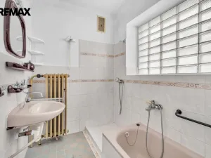 Prodej rodinného domu, Smidary, Na stávku, 217 m2