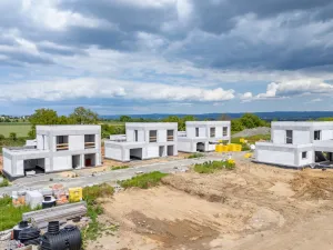 Prodej pozemku pro bydlení, Blatec, 15110 m2