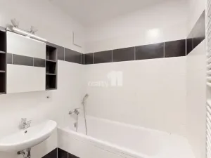Prodej bytu 3+kk, Praha - Letňany, Štanderova, 82 m2