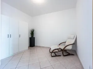 Pronájem bytu 2+kk, Praha - Stodůlky, Petržílkova, 54 m2