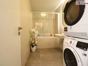 Pronájem bytu 3+kk, Karlovy Vary, Šumavská, 86 m2