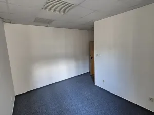 Pronájem kanceláře, Praha - Nové Město, Politických vězňů, 153 m2