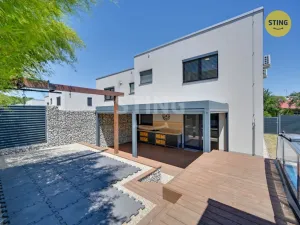 Prodej rodinného domu, Zlín, Jantarová, 111 m2