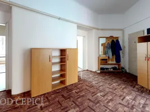 Pronájem atypického bytu, Brno - Královo Pole, Palackého třída, 23 m2