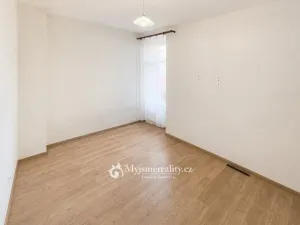 Pronájem bytu 2+kk, Znojmo, Kovářská, 75 m2
