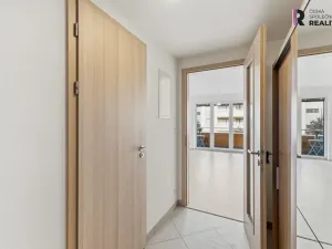 Prodej bytu 1+kk, Praha - Třebonice, Do zahrádek I, 32 m2