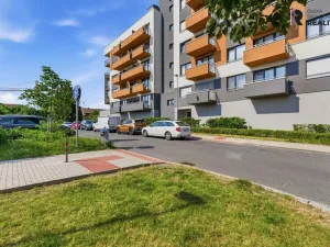 Prodej bytu 1+kk, Praha - Třebonice, Do zahrádek I, 32 m2