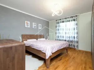 Prodej rodinného domu, Pržno, 218 m2