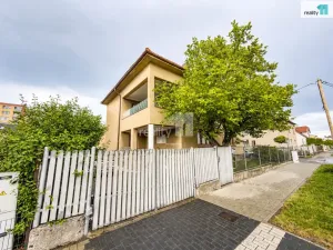 Prodej rodinného domu, Kolín - Kolín III, Táboritská, 414 m2