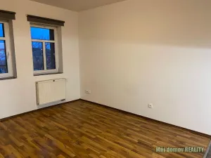 Pronájem bytu 1+1, Praha - Vysočany, Freyova, 24 m2