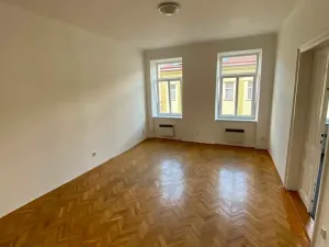 Pronájem bytu 4+1, Brno, Ptašínského, 100 m2